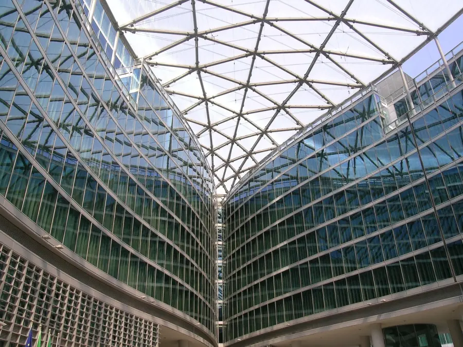 Arte e fede si incontrano: “Global Visual Poetry” a Palazzo Lombardia