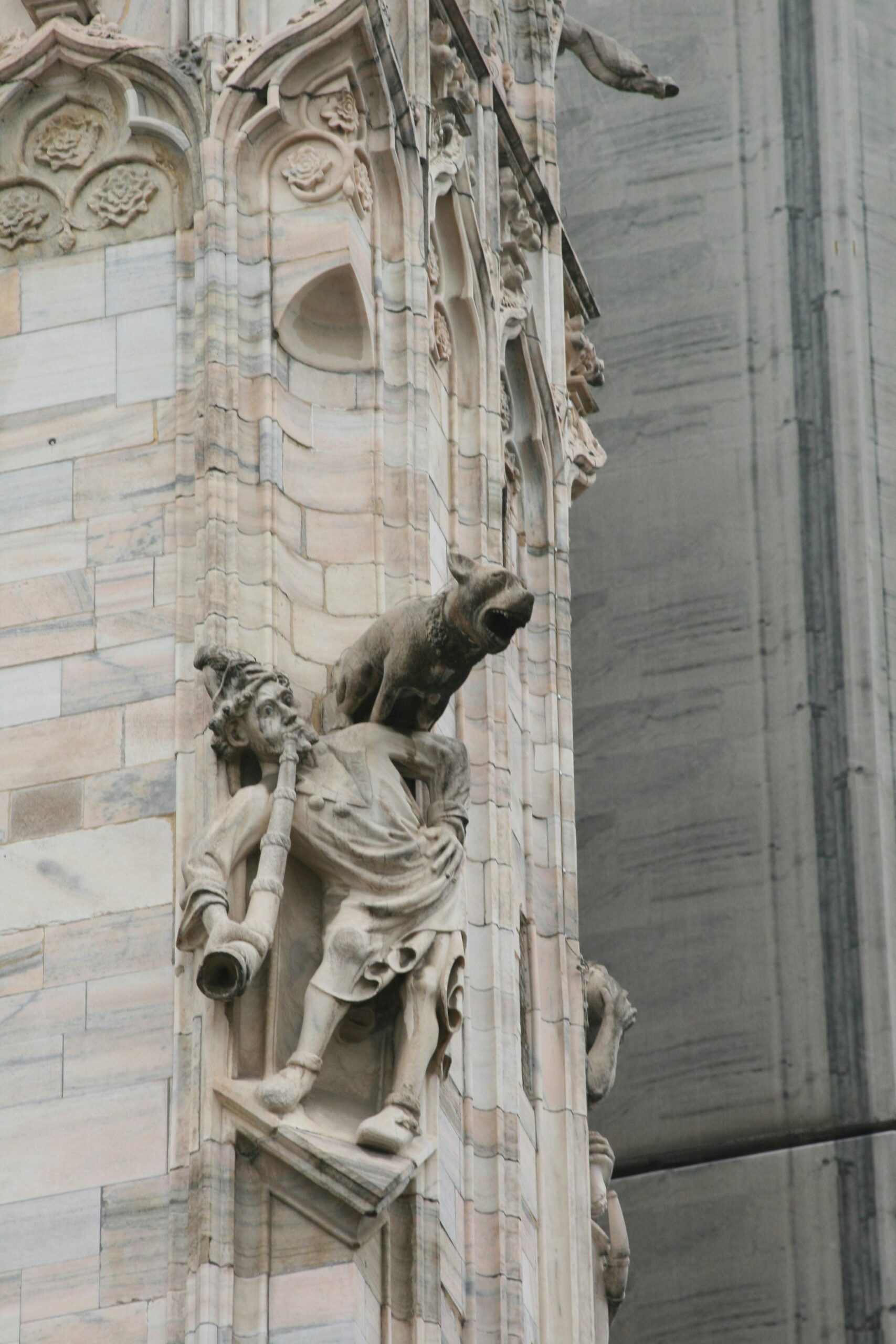 Gaza, Bertolaso: “Adam sta bene, seguiamo tutti i bambini con amore”