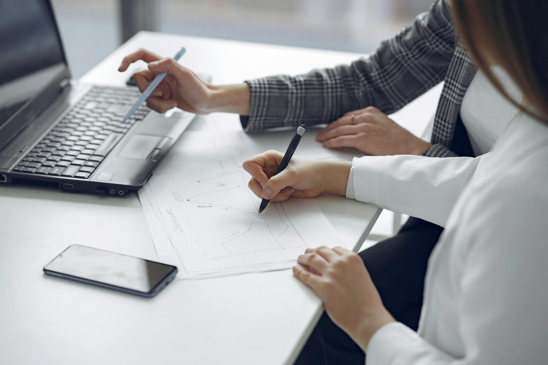 Lombardia, crescono del 55% le imprese che chiedono aiuto per la crisi