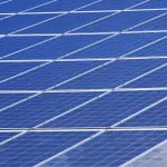 Lombardia, dibattito in Consiglio sulla strategia energetica: fotovoltaico e grandi dighe al centro