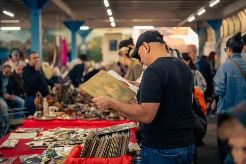 Lombardia, 8 milioni per riqualificare i mercati comunali