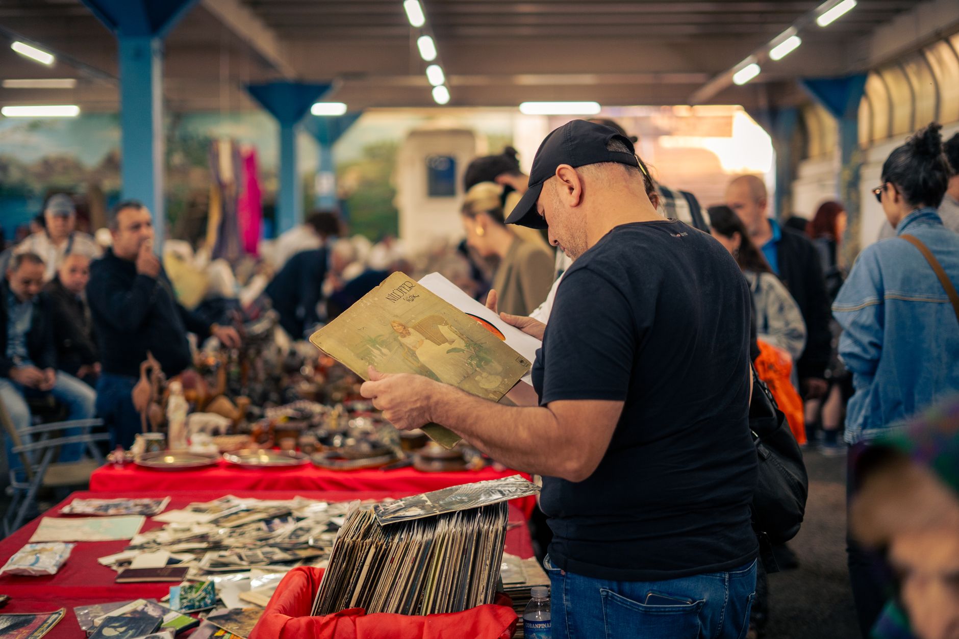 Lombardia, 8 milioni per riqualificare i mercati comunali