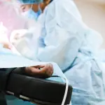 Tumore raro, intervento robotico al San Gerardo di Monza salva la funzionalità intestinale di una giovane donna