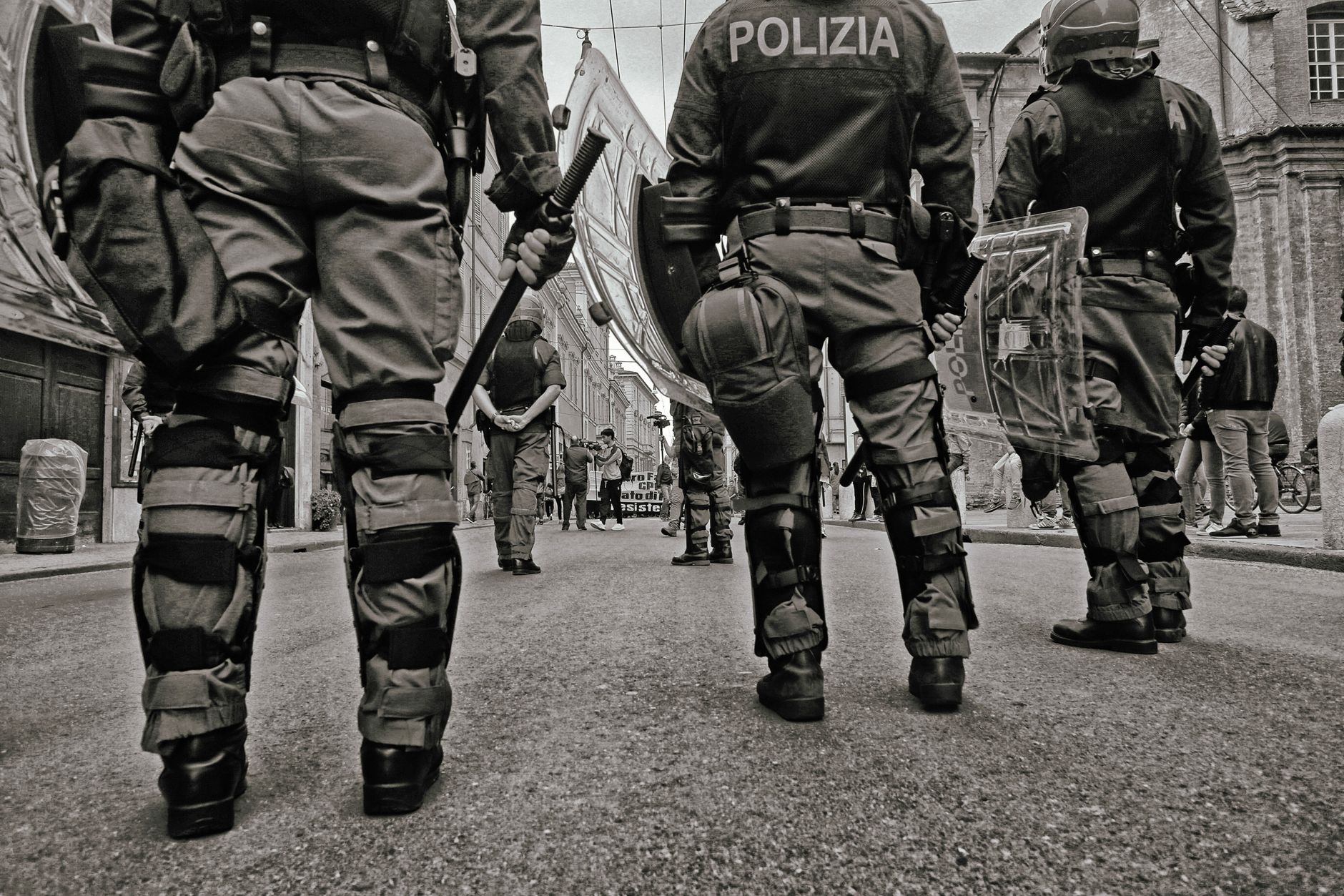 Milano, refurtiva da oltre 100mila euro: fermati tre uomini