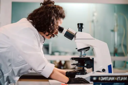 Milano, UniStem lancia “Women Driving Discovery” con 5 scienziate